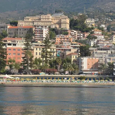 Wh - Mono Sea - Wifi Appartement *